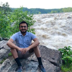 Meet your Posher, Amith